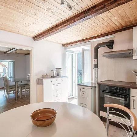 Apartment Stela - Rustic House In The Heart Of The Leventina *